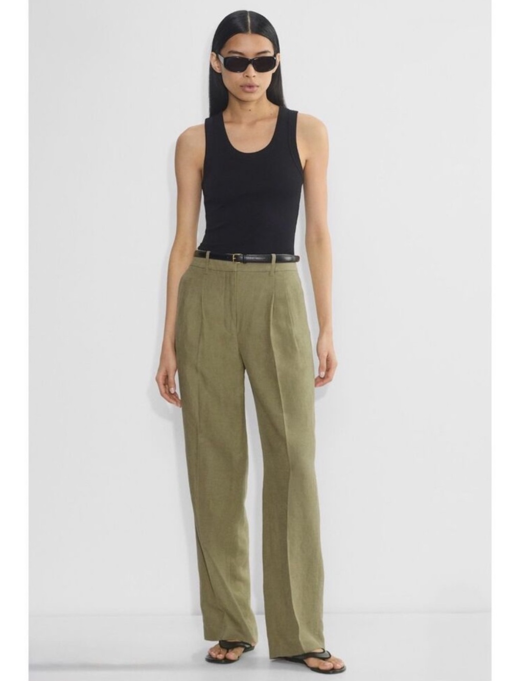 Aritzia Trousers The Effortless Pant Cruiselinen in Sun-dried Olive Green Khaki